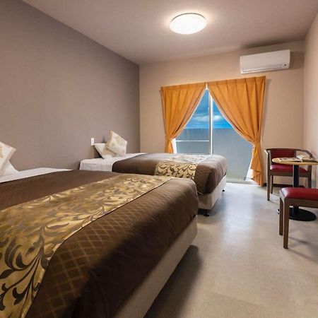 Mr.Kinjo Happiness Resaort Ⅰ Aparthotel Miyakojima  Exterior photo
